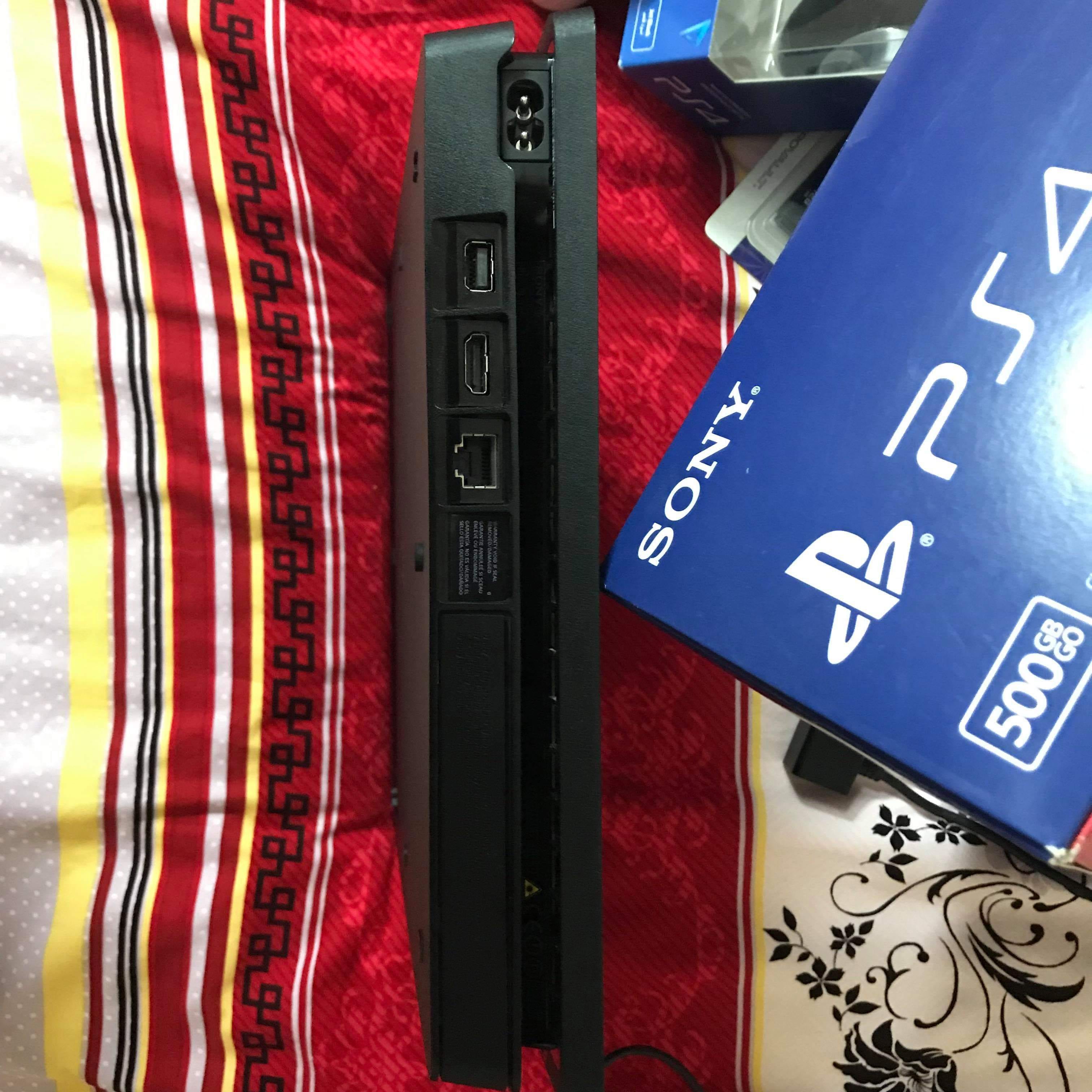 PlayStation 4 slim 500 جيجا
لا تنسَ أنك شاهدت هذا الإعلان في عنكبوت
PlayStation 4 slim 500 جي...
