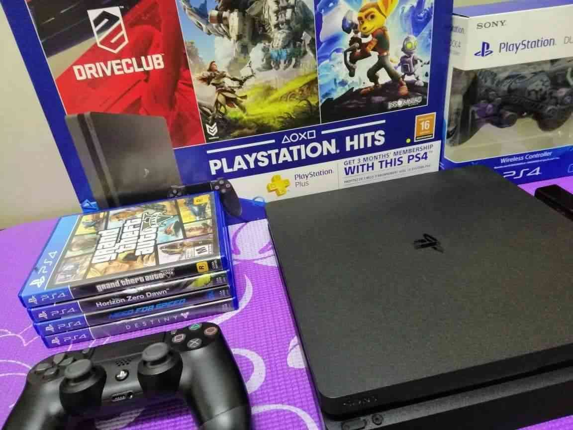 PlayStation 4 Slim 500GB Huge Bundle for Sale.
لا تنسَ أنك شاهدت هذا الإعلان في عنكبوت
Good D...