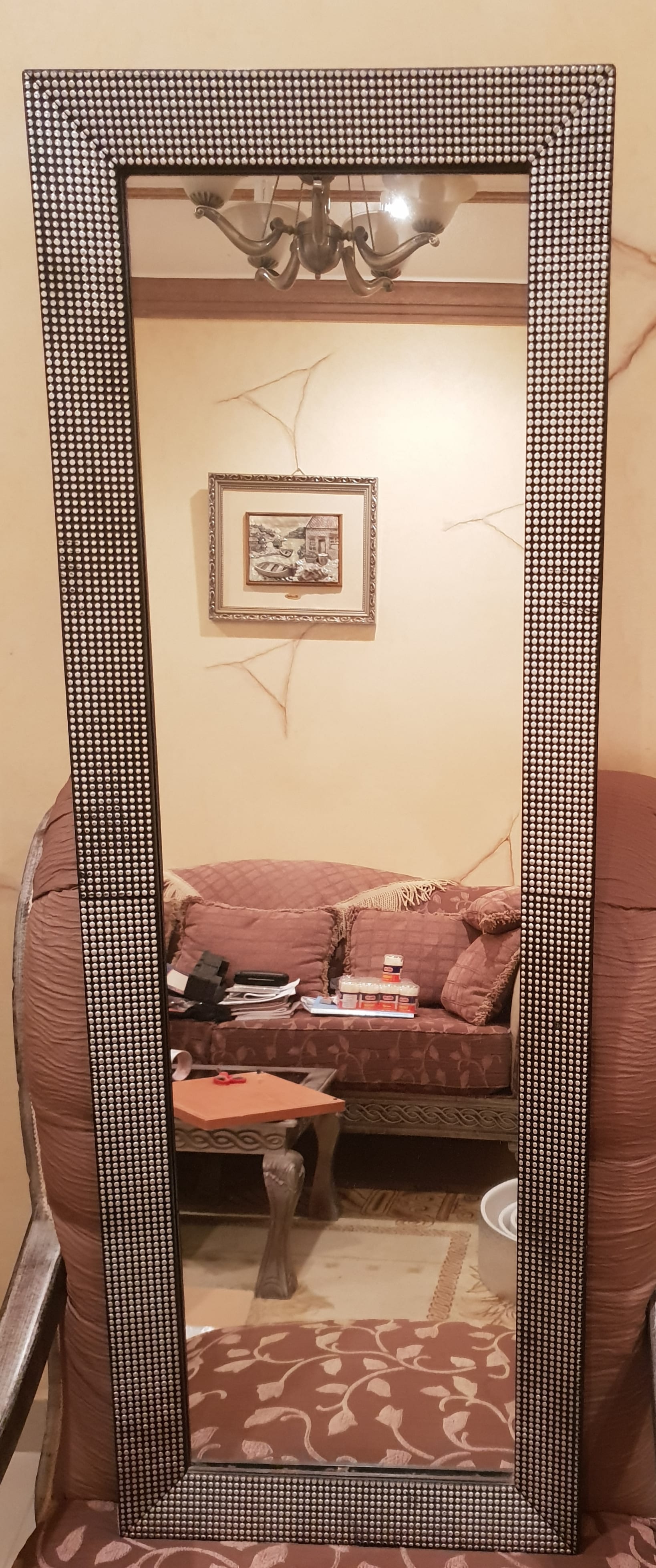 مرايه ايكيا بحاله ممتازه An excellent condition IKEA dressing mirror
لا تنسَ أنك شاهدت هذا الإعلان في عنكبوت...
