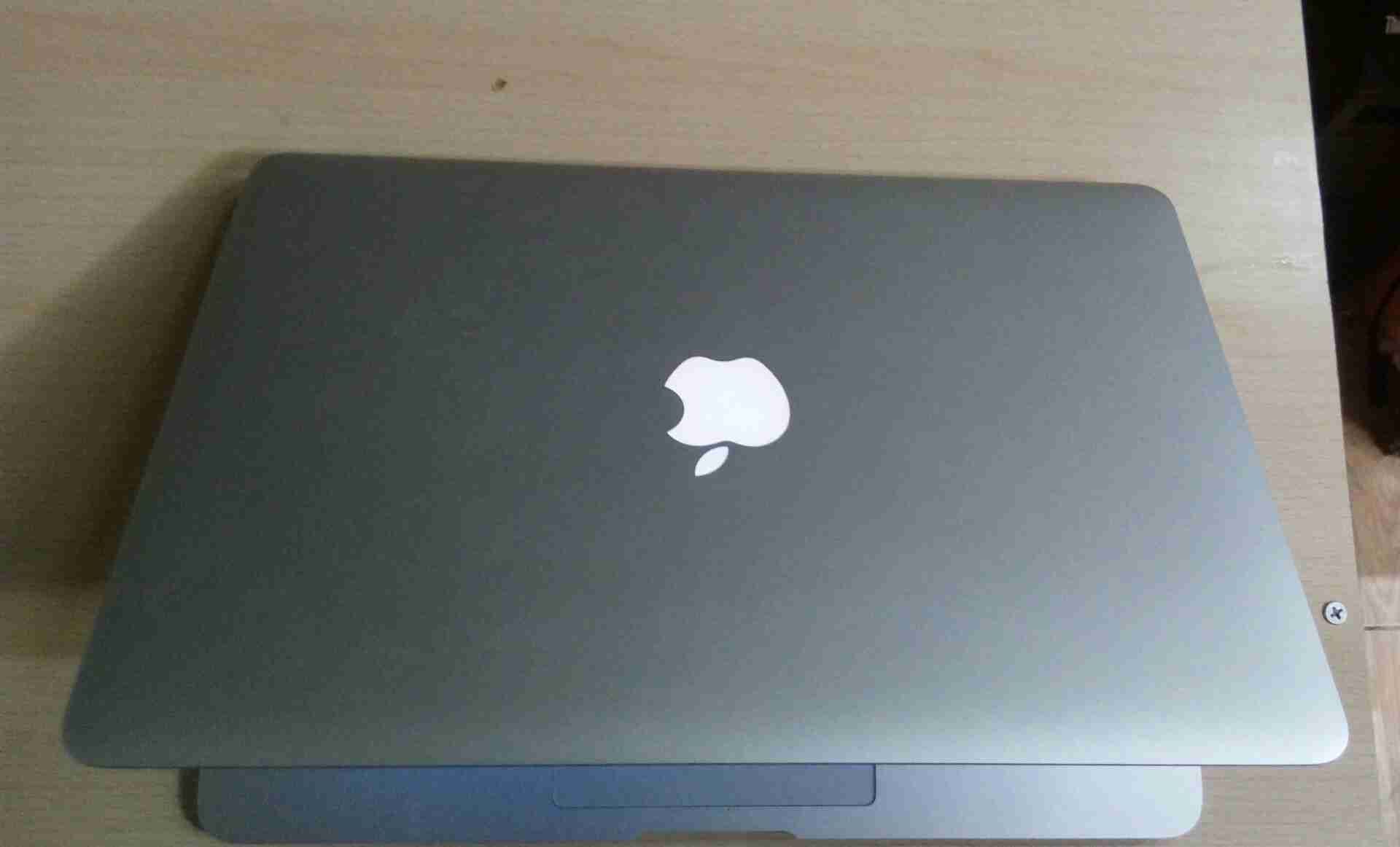 Macbook air core i5
لا تنسَ أنك شاهدت هذا الإعلان في عنكبوت
Macbook air core i5
Hardisk 128gb...