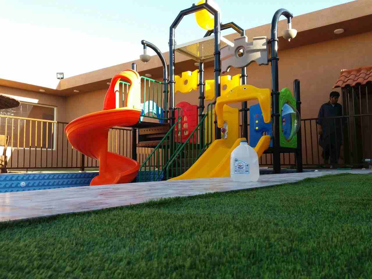 ألعاب مائية والعاب جافه
لا تنسَ أنك شاهدت هذا الإعلان في عنكبوت
‏‎#ألعاب
‎#مسابح
&l...
