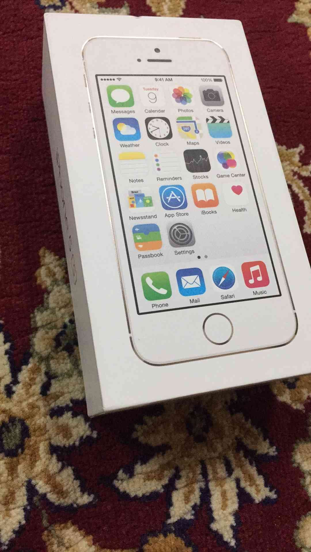 ايفون 5s للبيع استخدام يومين
لا تنسَ أنك شاهدت هذا الإعلان في عنكبوت
السلام عليكم اعرض لكم ال...