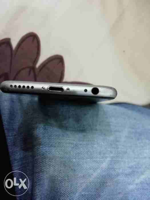 Iphone 6 32gb silver color
لا تنسَ أنك شاهدت هذا الإعلان في عنكبوت
Broken screen and some small s...