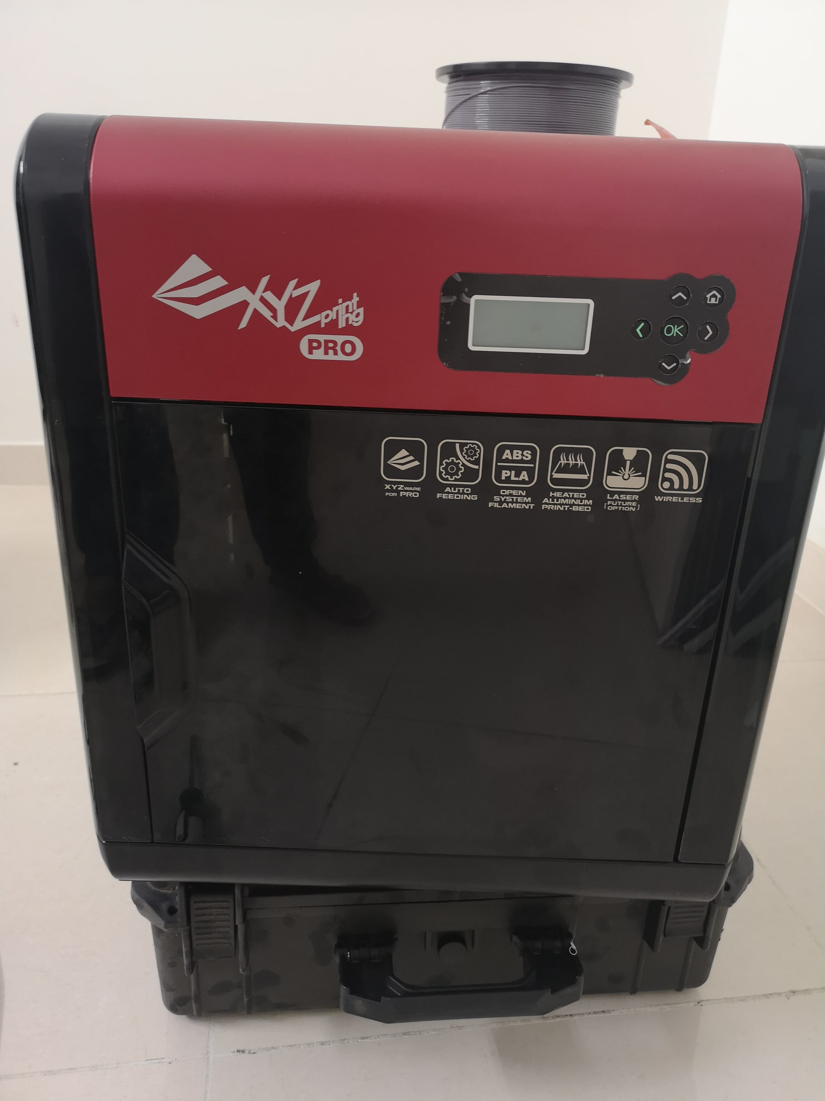 طابعة مجسمات 3D
لا تنسَ أنك شاهدت هذا الإعلان في عنكبوت
طابعة 3d من شركة xyz موديل da vinci p...