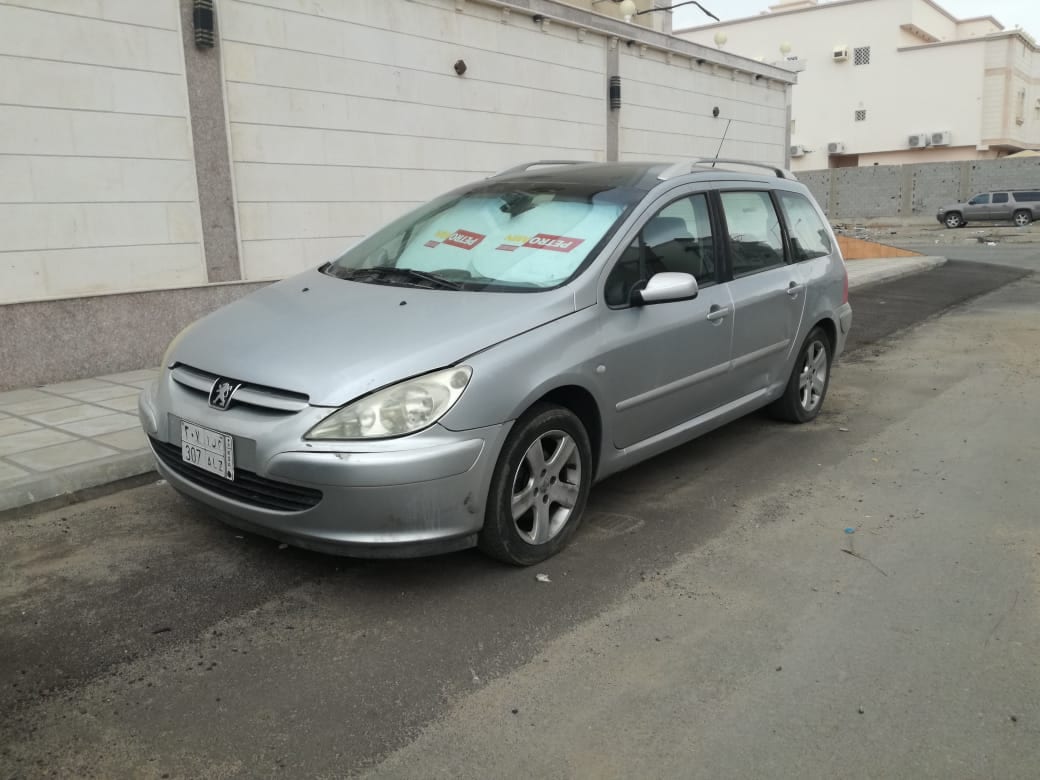 بيجو 2005 للبيع
لا تنسَ أنك شاهدت هذا الإعلان في عنكبوت
موديل 2005 للبيع ب 7000 ماكينه وقير ع...