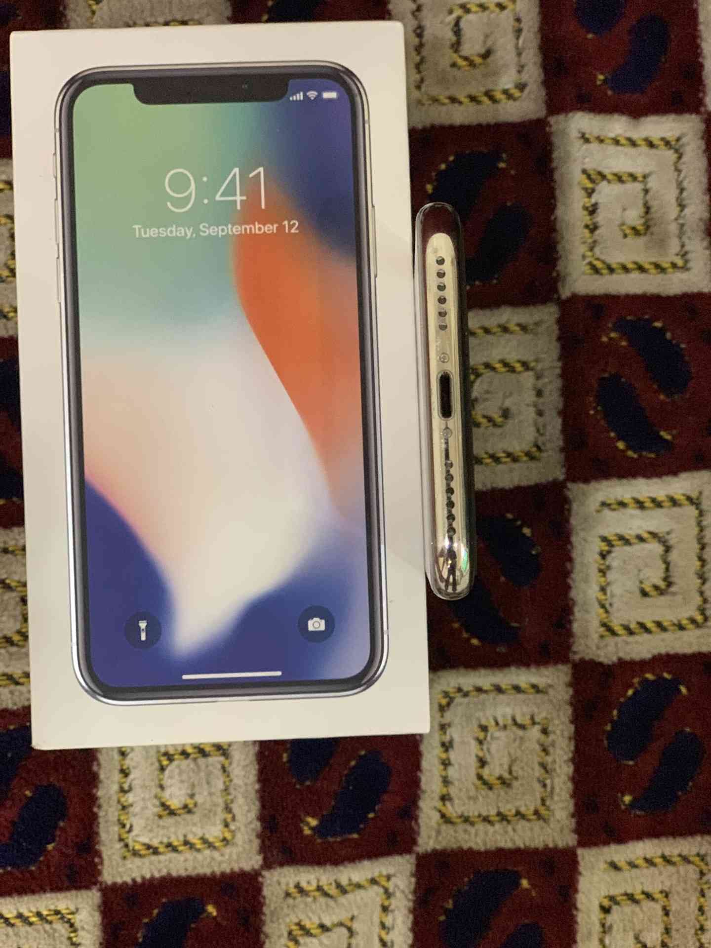 ايفون اكس ابيض 642300
لا تنسَ أنك شاهدت هذا الإعلان في عنكبوت
الجوال 64 قيقا
الون ابيض
ضمان ح...