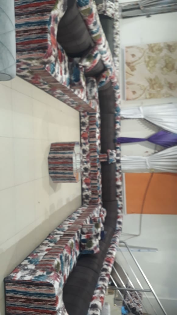 للبيع كنب جديد حرف L و7 اشخاص والبيع
لا تنسَ أنك شاهدت هذا الإعلان في عنكبوت
للبيع كنب جديد ح...