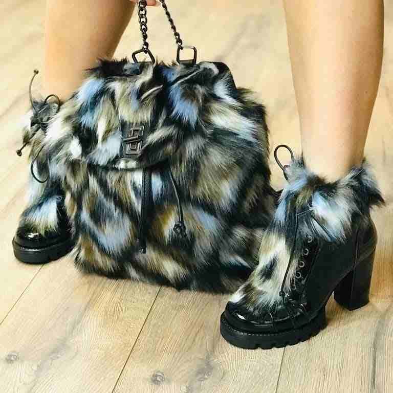 بضائع تركيه موديلات جديده وماركات وخامه روعه رقم التواصل 0534637850
لا تنسَ أنك شاهدت هذا الإعلان في عنكبوت...
