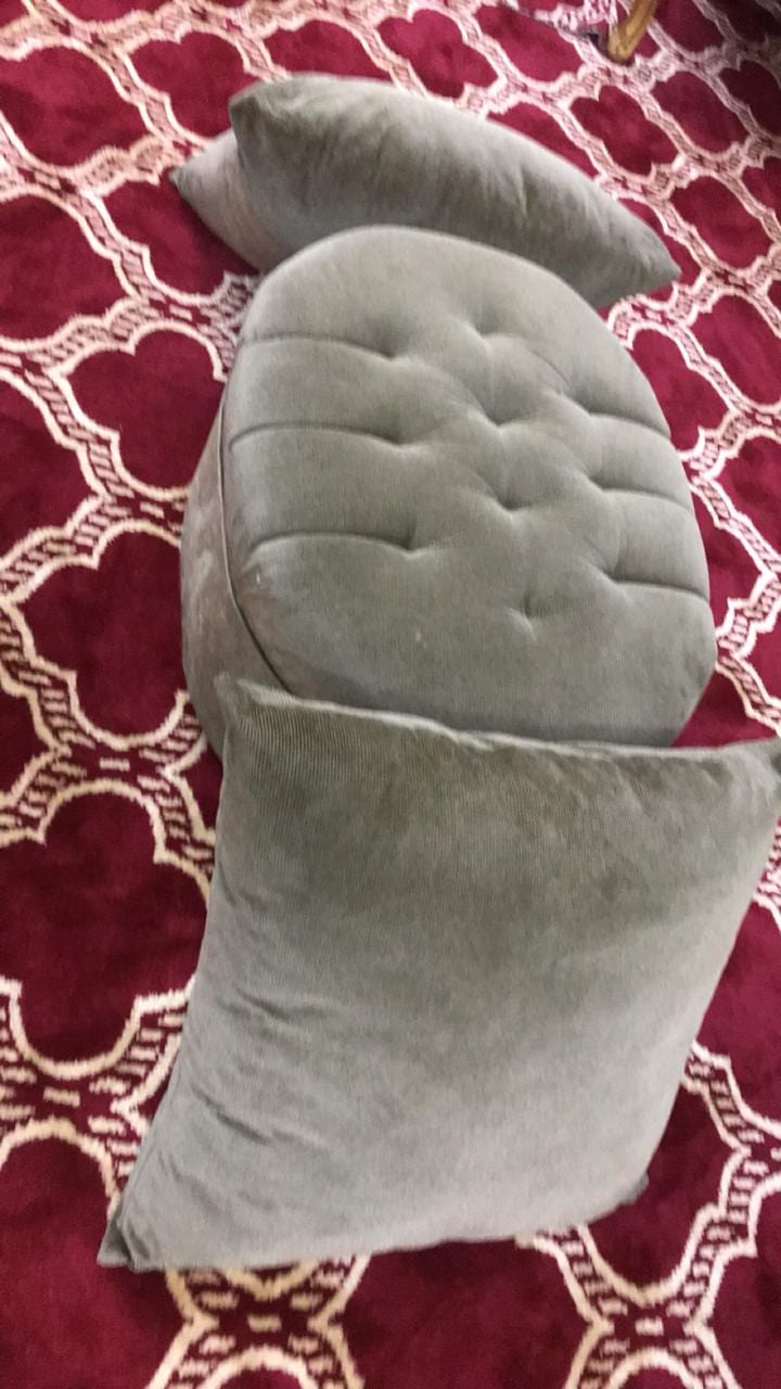 كنب شبه جديد
لا تنسَ أنك شاهدت هذا الإعلان في عنكبوت
كنب شبه جديد استعمال سنه ونص سبب البيع ش...