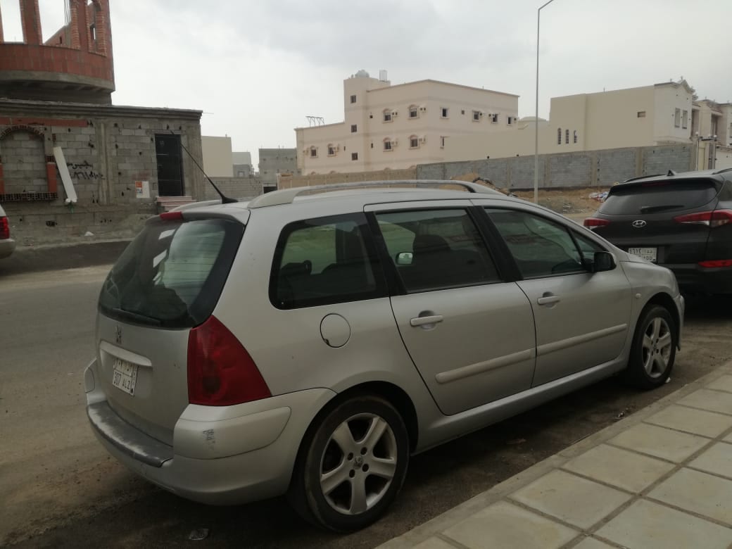 بيجو 2005 للبيع
لا تنسَ أنك شاهدت هذا الإعلان في عنكبوت
موديل 2005 للبيع ب 7000 ماكينه وقير ع...