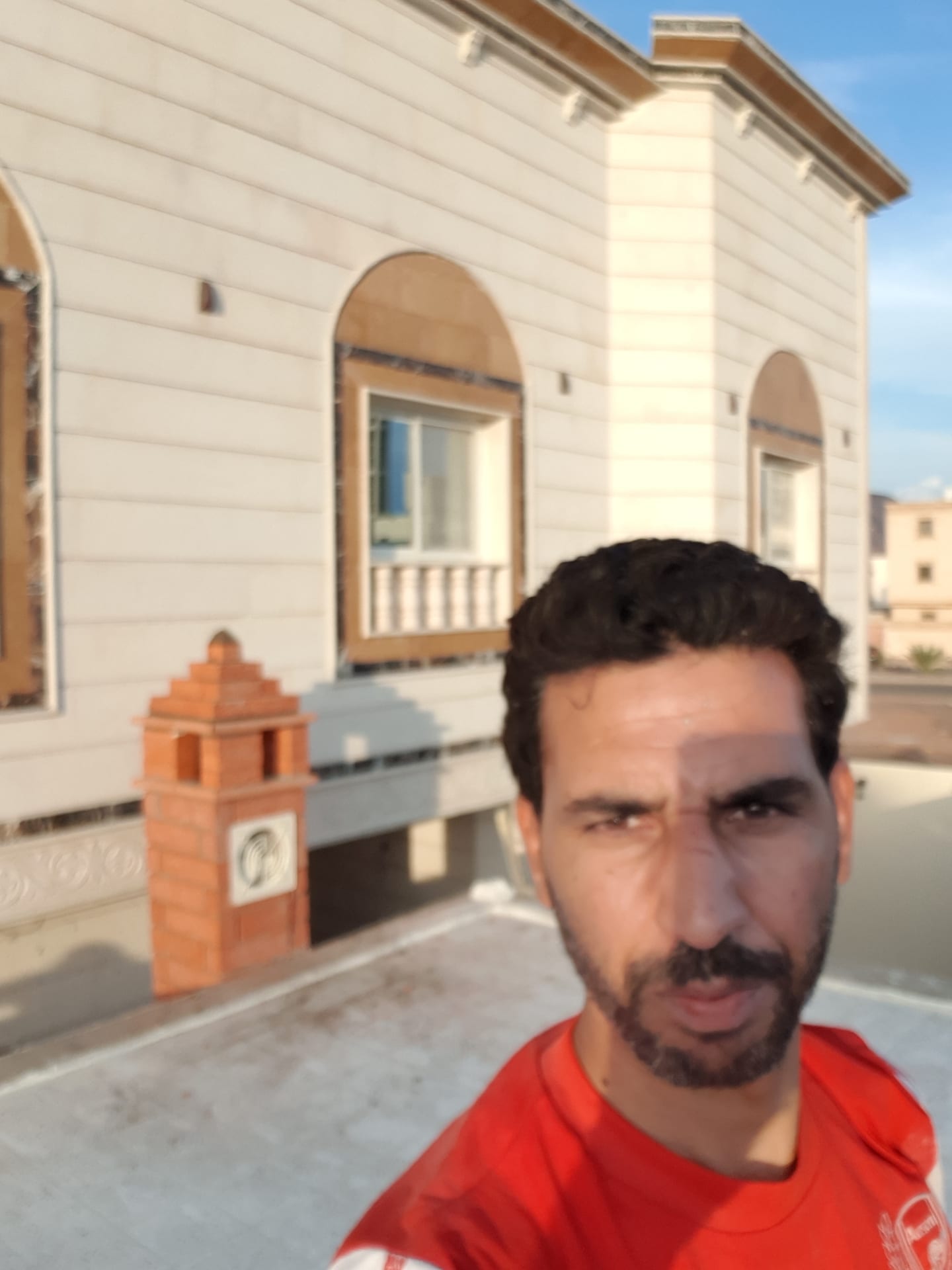 فني تركيب مشبات قرميد نوافير شلالات مغاسل رخام طوب زجاجي ديكورات فنية
لا تنسَ أنك شاهدت هذا الإعلان في عنكبوت...