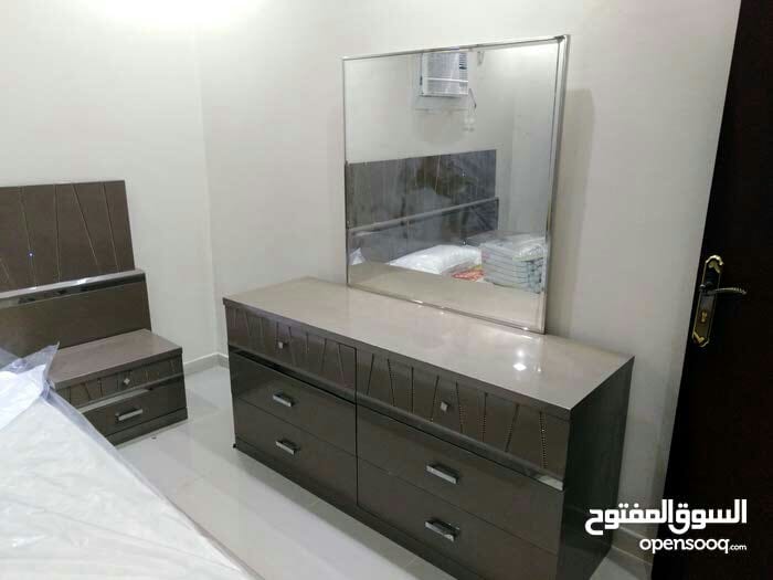 غرفة نوم نظيفه
لا تنسَ أنك شاهدت هذا الإعلان في عنكبوت
مطلوب 3500ريال نهايه
مكلفتني 7500ريال...