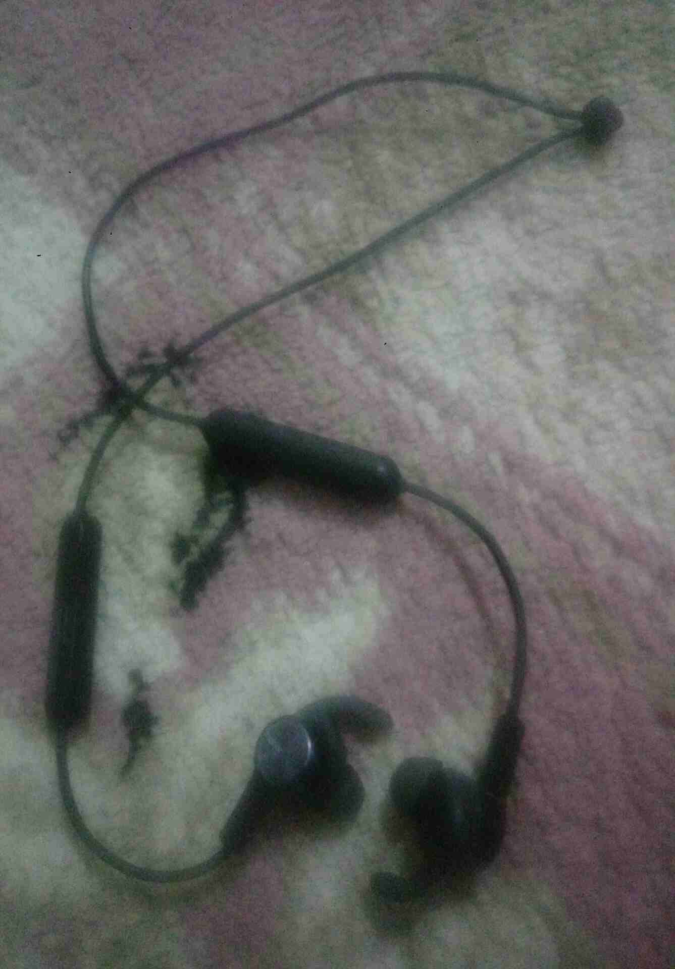 سماعه بلتوث للبيع رياضيه
لا تنسَ أنك شاهدت هذا الإعلان في عنكبوت
السماعه ممتازه
سبب تلبيع استخد...
