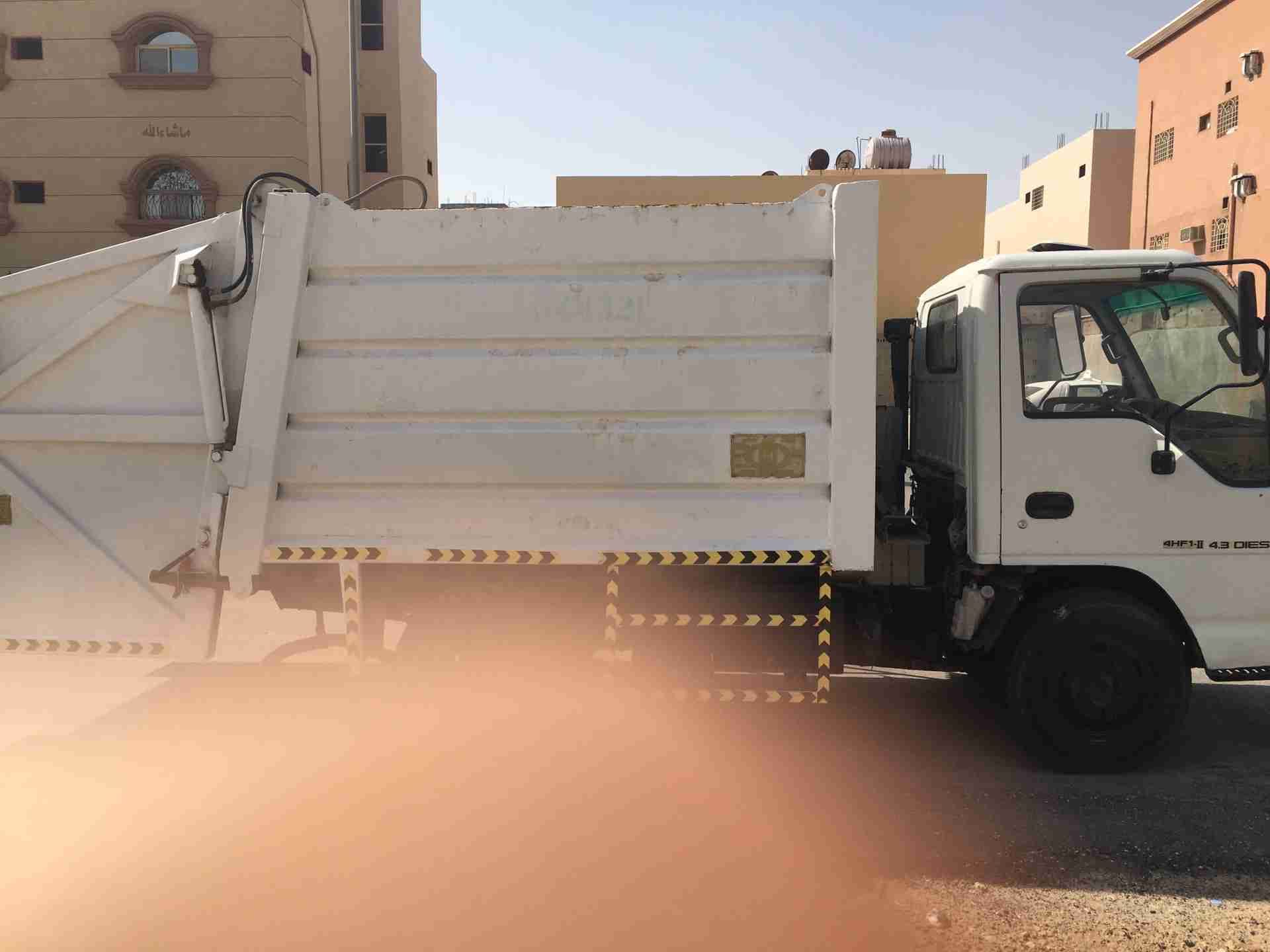 كباس نفايات او كراتين موديل 2000 للبيع
لا تنسَ أنك شاهدت هذا الإعلان في عنكبوت
كباس نفايات او...