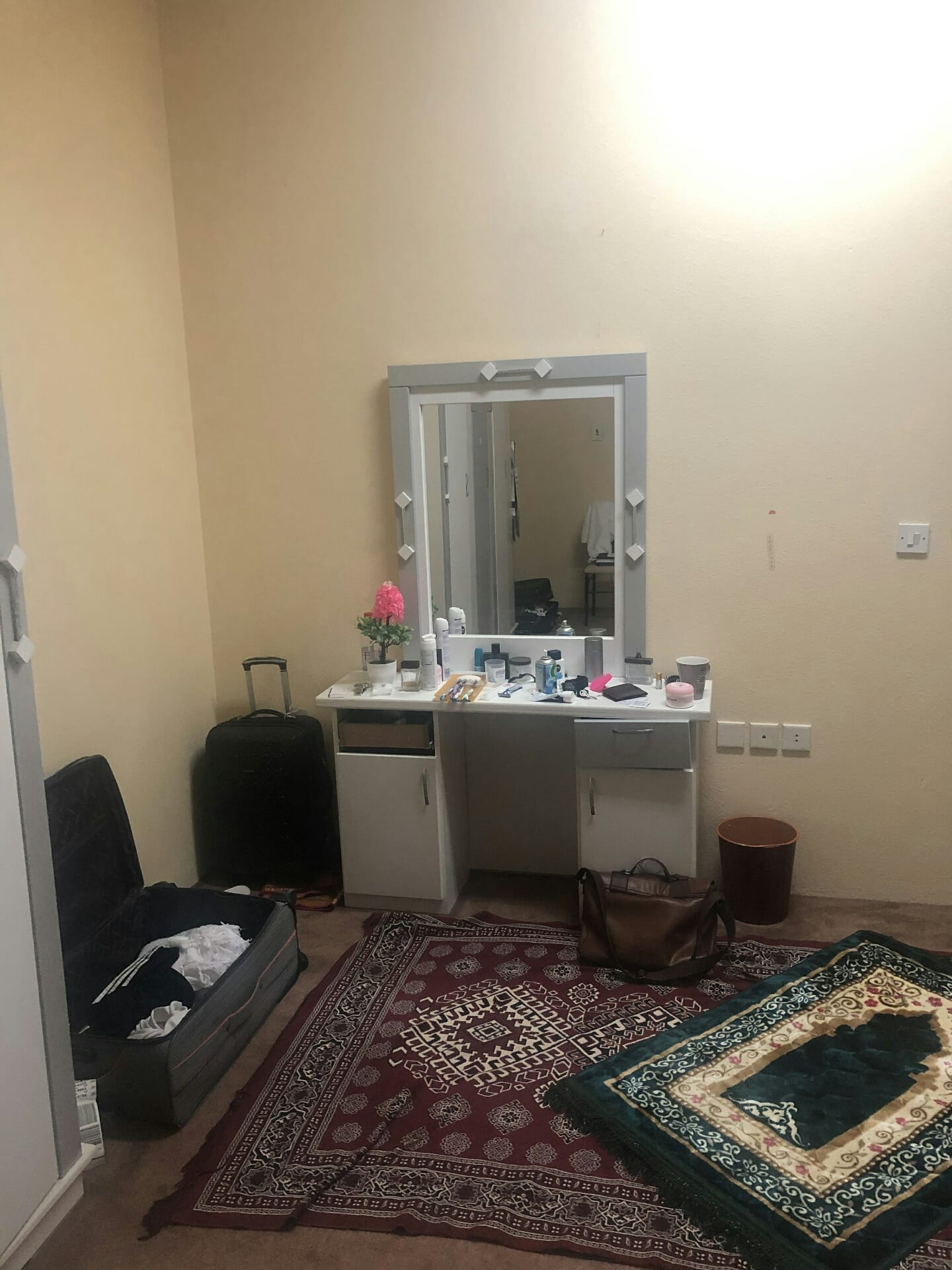 نقل عفش دخل واخراج رياض رخيص دينا بالرياض
لا تنسَ أنك شاهدت هذا الإعلان في عنكبوت
نقل عفش دخل...