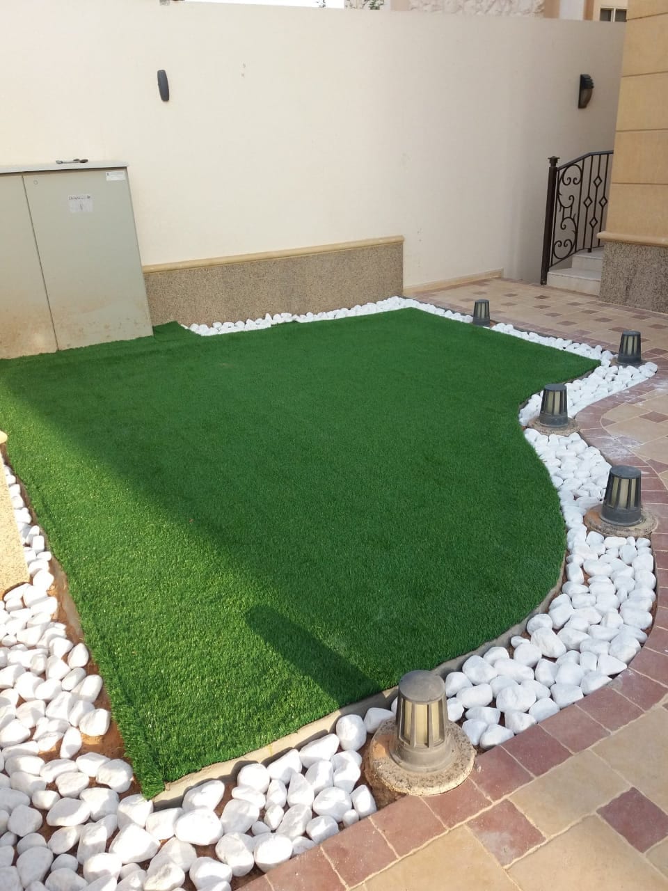 تنسيق حدائق
لا تنسَ أنك شاهدت هذا الإعلان في عنكبوت
تصميم احدث الديكورات المدل
تركيب وتوريد...