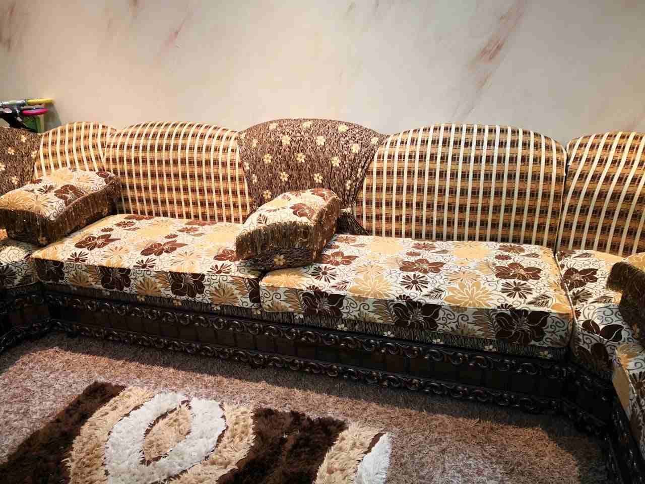 مجلس نسائي نظيييف
لا تنسَ أنك شاهدت هذا الإعلان في عنكبوت
مجلس نسائي نظيف مكون من
عدد 4 قطع و عدد...
