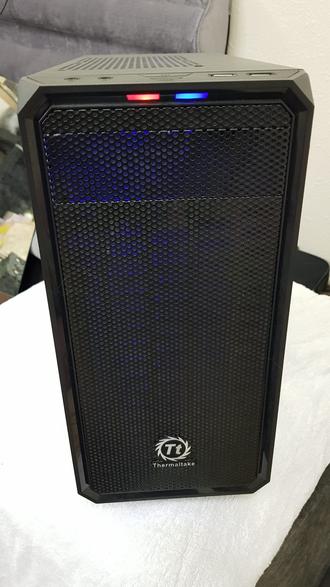 كمبيوتر قيمنق
(Gaming PC)
لا تنسَ أنك شاهدت هذا الإعلان في عنكبوت
معالج :intel i5
كرت...