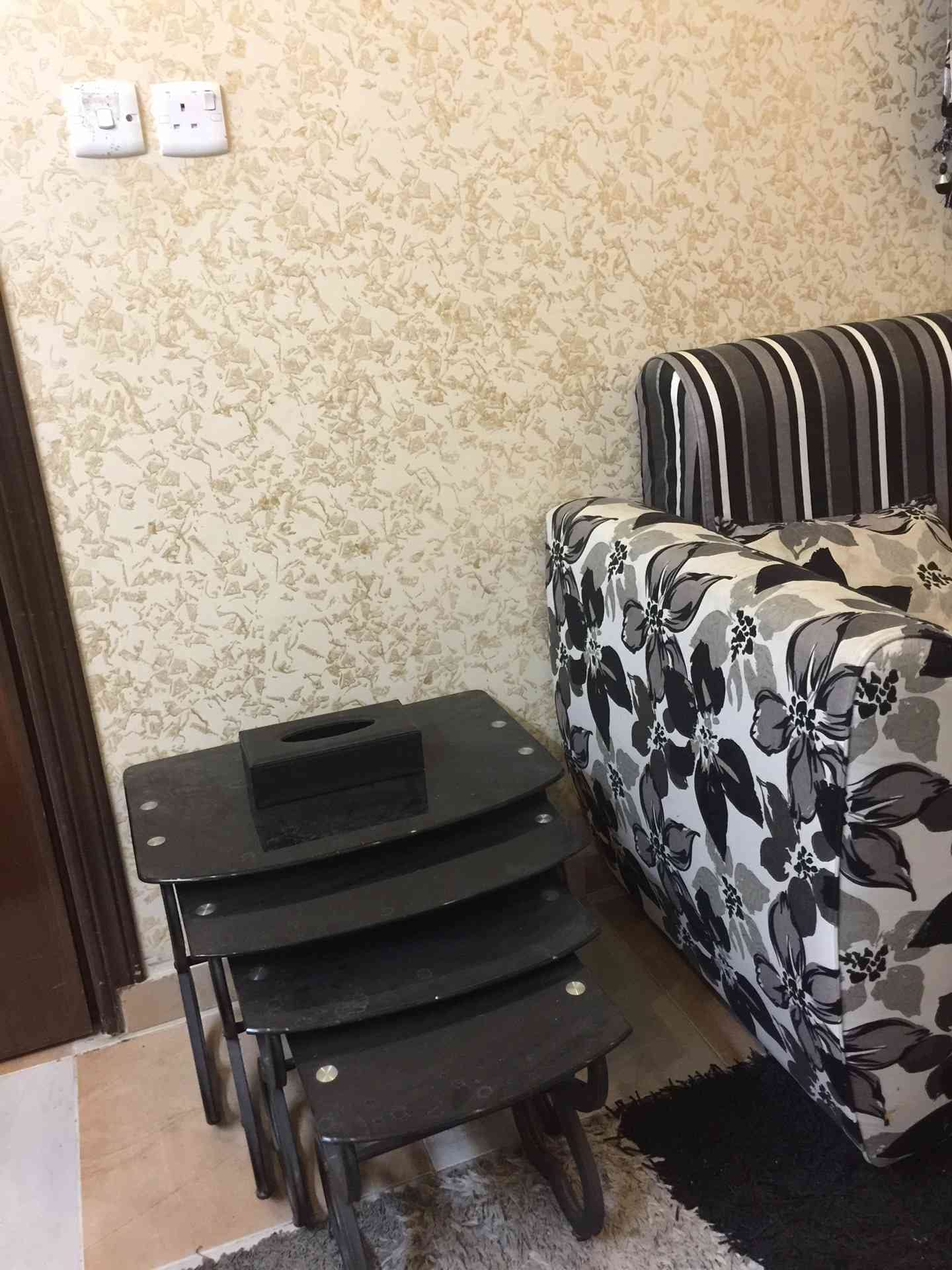 اثاث مستعمل
لا تنسَ أنك شاهدت هذا الإعلان في عنكبوت
كنب ، ستارة ، صندوق سجاد ، رفوف ، ساعة ،...