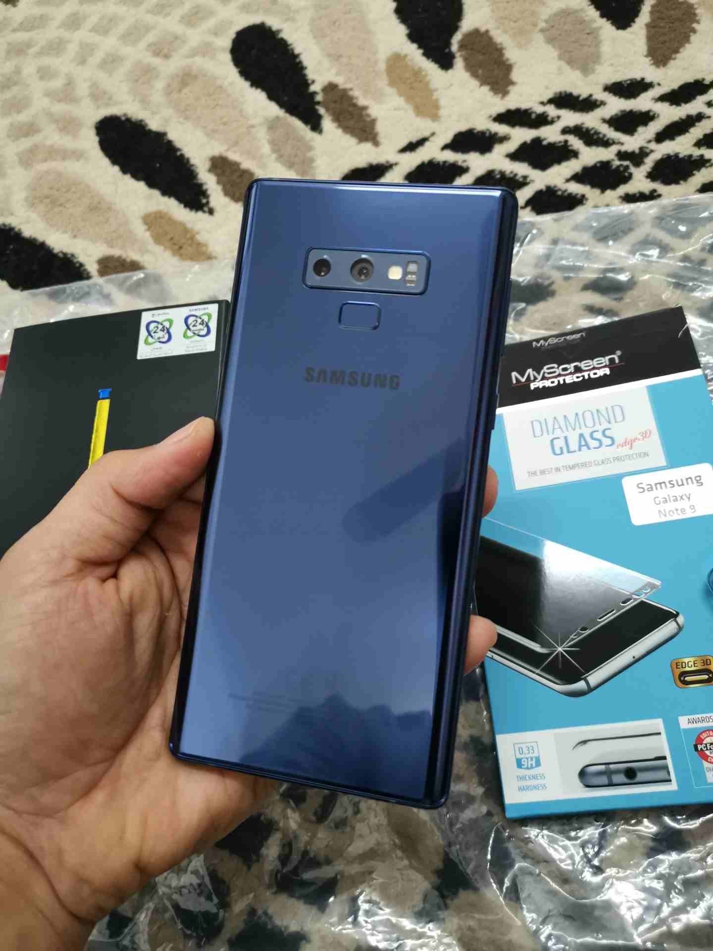 نوت 9 استخدام يومين 512GB ازرق ضمان جرير للبيع
لا تنسَ أنك شاهدت هذا الإعلان في عنكبوت
جوال جالكس...