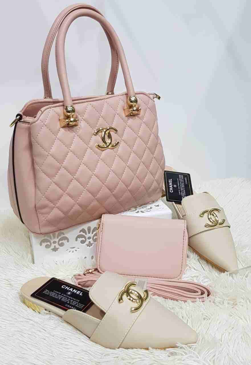 اطقم شنطه وشوز
لا تنسَ أنك شاهدت هذا الإعلان في عنكبوت
لطلب واتس0553122357
--------------...