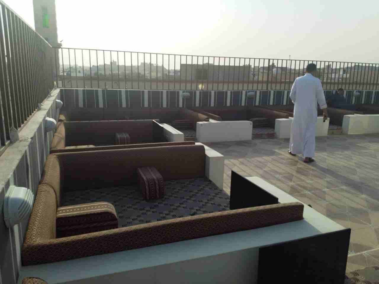 عندي مطعم على سطح ديوانيه ابي أجره لشخص عنده امكانيه يشغله
لا تنسَ أنك شاهدت هذا الإعلان في عنكبوت...