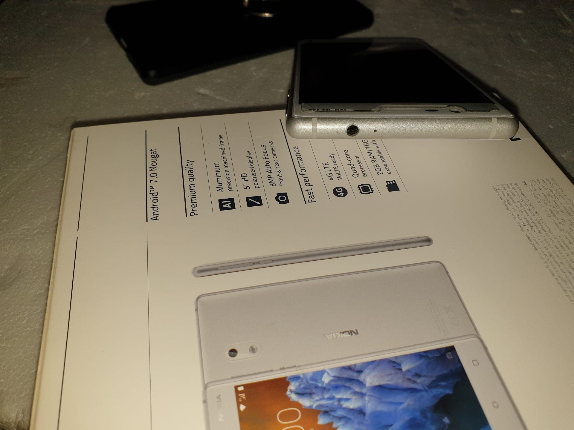nokia 3
لا تنسَ أنك شاهدت هذا الإعلان في عنكبوت
It's Nokia 3 brand new only one mont...