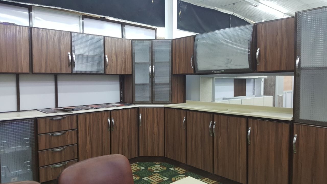 مطابخ جاهزه للبيع مع التركيب والتوصيل
لا تنسَ أنك شاهدت هذا الإعلان في عنكبوت
يشمل حوضين رخام...