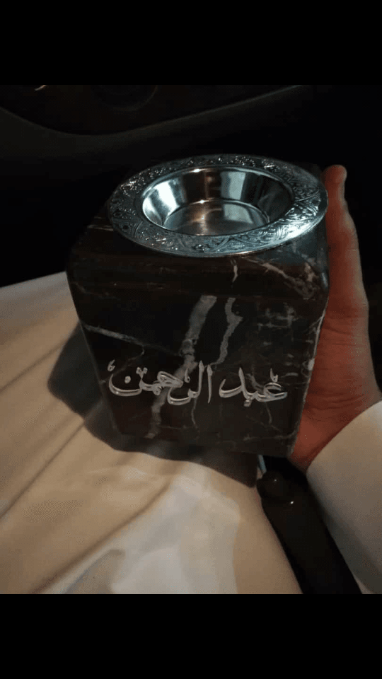 مباخر رخاميه طبيعيه للمنازل المميزه والراقيه با اسمك واسم من تبغى
لا تنسَ أنك شاهدت هذا الإعلان في عنكبوت...