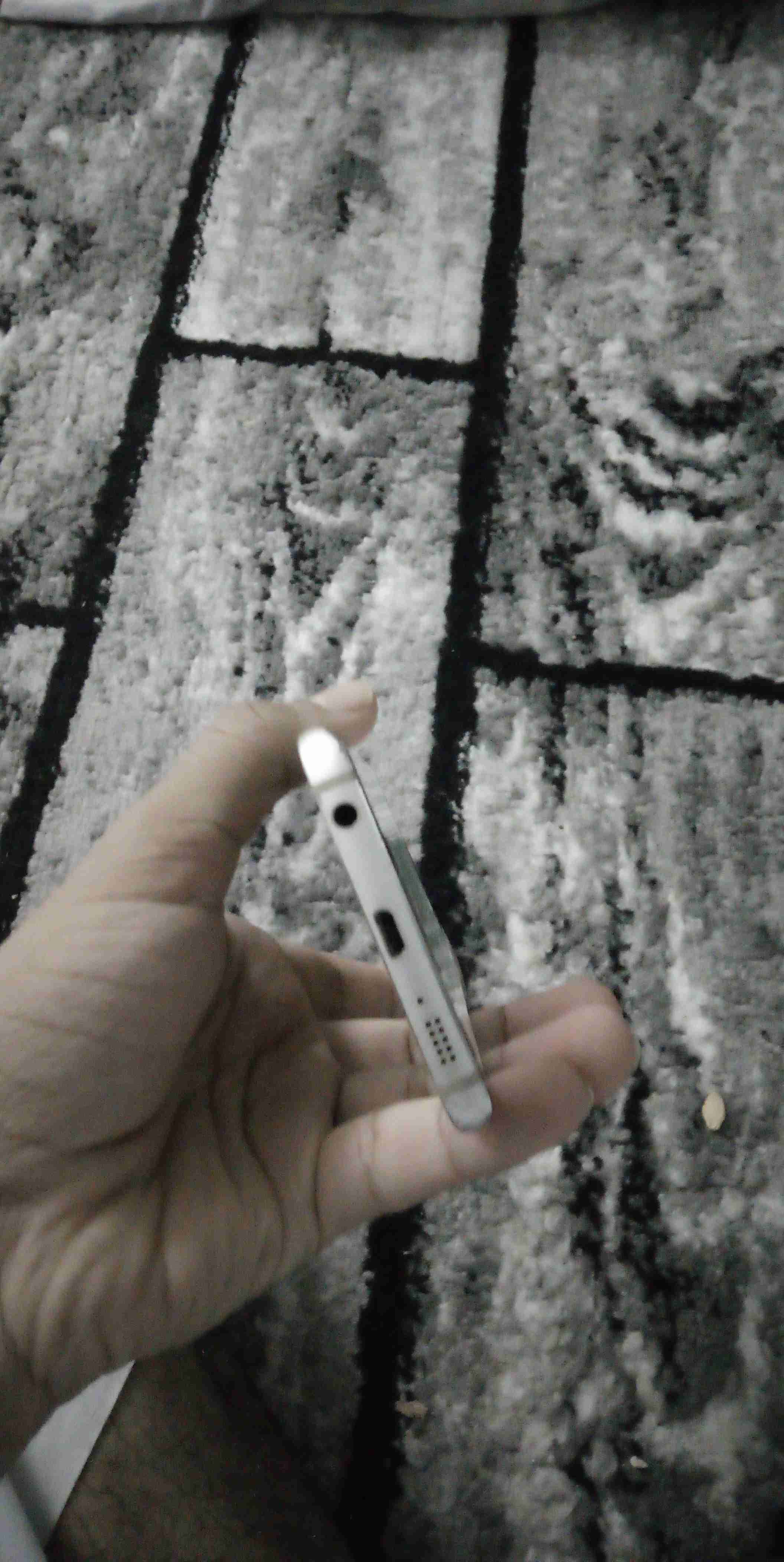 جالكسي 6s ايدج ب300ريال
لا تنسَ أنك شاهدت هذا الإعلان في عنكبوت
السلام عليكم ورحمة الله وبركا...