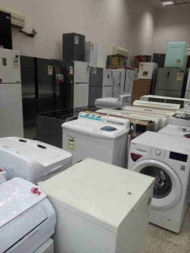 بيع وشراء واستبدال جميع المكيفات والأجهزة الكهربية المستعملة والجديدة باسعار مناسبة مع التوصيل والتركيب والضمان بالفتوره داخل وخارج الرياض لتواصل وتصاب0561423261 اوجوال0561423261 وتبديل جميع المكيفات...