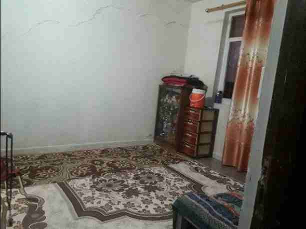 سكن مرتب حلو نضيف ذو طابقين البناء مسلح حديث تاربخ البناء الطابق الاول 2014 وطابق الثاني 2018
#طرق_الدفع: نقد(كاش)
#معلومات_البيت: السعر البيت130واقبل للمناقشه
يتكون من 4غرف و حمام داخلي وخا...