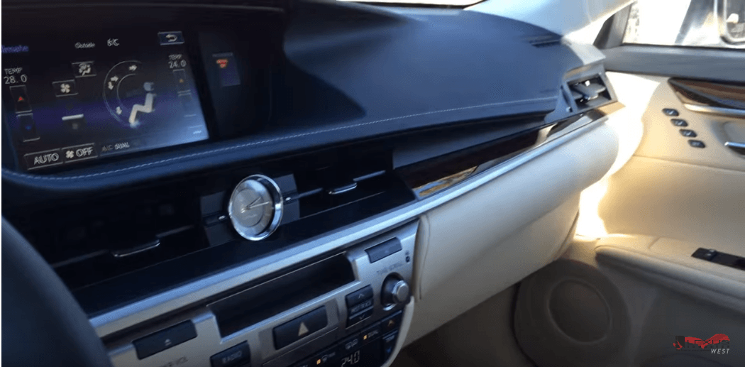 Brand New 2015 Lexus ES 350 Full Options
WhatsApp +33751101829
2015 Model Lexus ES350 , eco system , 8KM , Gcc specs , automatic transmission, 6 cylinders ,
WARRANTY 5 YEARS Lexus warranty
P...