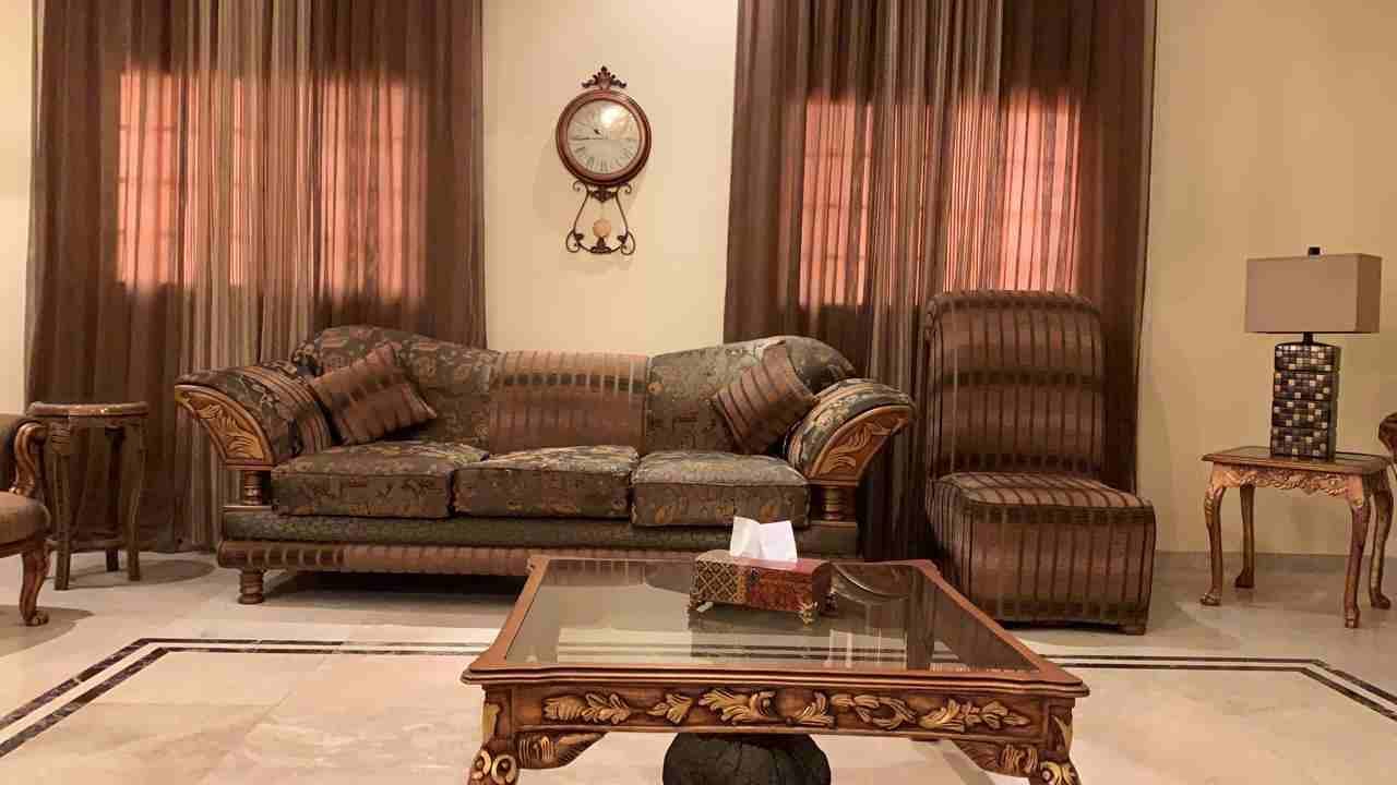 كنب للبيع (مع الطاولات )
لا تنسَ أنك شاهدت هذا الإعلان في عنكبوت
كنب نظيييييف والله
(مع الطاولات...