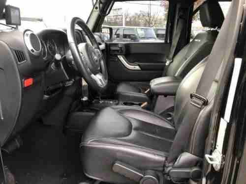 2015 Jeep Wrangler Unlimited Rubicon for sale, still very clean in and out. The car is in good and perfect condition with low mileage. Interested buyer should email me for more details ( andrewmarccus...