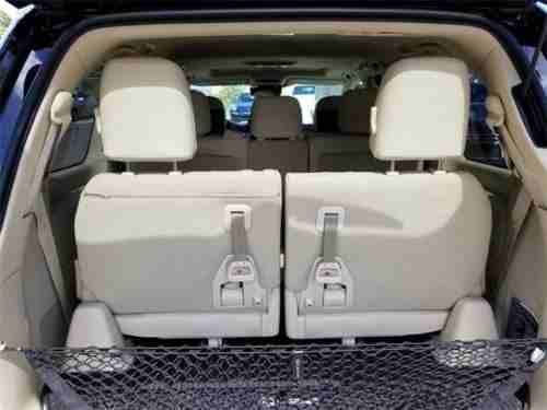 I am selling my neatly used 2017 Lexus lx 570, no accident and full option, expertly used, Gulf specification, The car is very efficient with low mileage. Interested buyer should Contact me ( and...