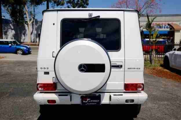 I am advertising my 2015 Mercedes Benz G63 AMG for sale, the car is in good and excellent condition, low mileage, perfect tires, accident-free and no any mechanical issues, contact me for more picture...