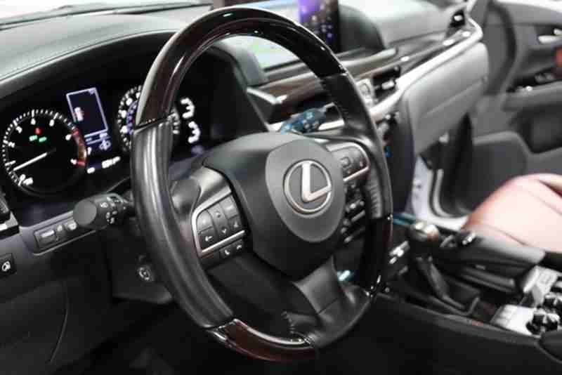 2018 Lexus Lx 570 Used full and perfect option in excellent condition. All factory tags are in place. Clean, painted factory. working fine in and out.
Fuel Type: Gasoline
Exterior Color: White
City M...