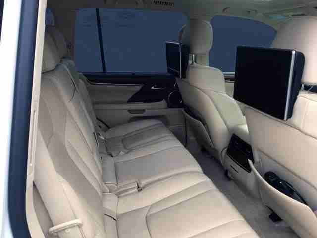 2018 Lexus LX 570 Lexus Warranty
Full options .Three-Row, four-wheel , Gcc specs , Excellent drive condition , Lexus Warranty .
WhatsApp /Telephone +1 508 461-2437