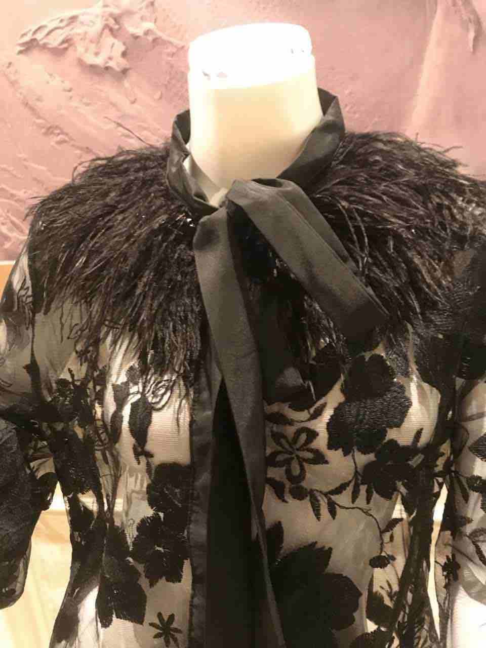 حساب هاي كواليتي ملابس اكسسوارات وصنادل وطرح بجميع ملاحقاتها من كرتون وكيس
شرفونا في حسابنا على الانستقرام
elegance_ boutique 13