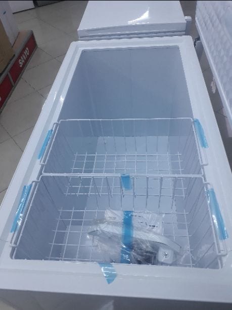 فريزر ارضي برافكو حجم 10.50قدم 291لتر الطول 110سم
العرض 62سم
خط ٢٢٠كهرب
تردد ٦٠/٥٠هرتز
السعر1000ريال بالتوصيل
،،،،،،،،،،،،،،،،،،،،،،،،،،،،،
فريزر ارضي برافكو
حجم 14قدم
الطول133سم
العرض68سم
395لتر...