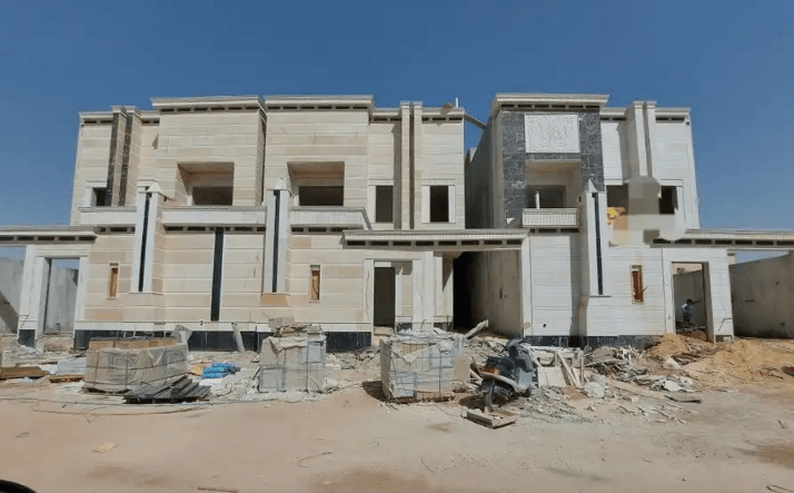 للبيع فيلا درج صاله الغروب نجم الدين مفصوله
للبيع فيلا درج صاله مفصوله بالغروب قريبه من نجم الدين مساحه 230 متر واجهه غربيه شارع20 متر
الفيلا عليها كافه الضمانات الكهرباء السباكة العوازل البايكه الخز...