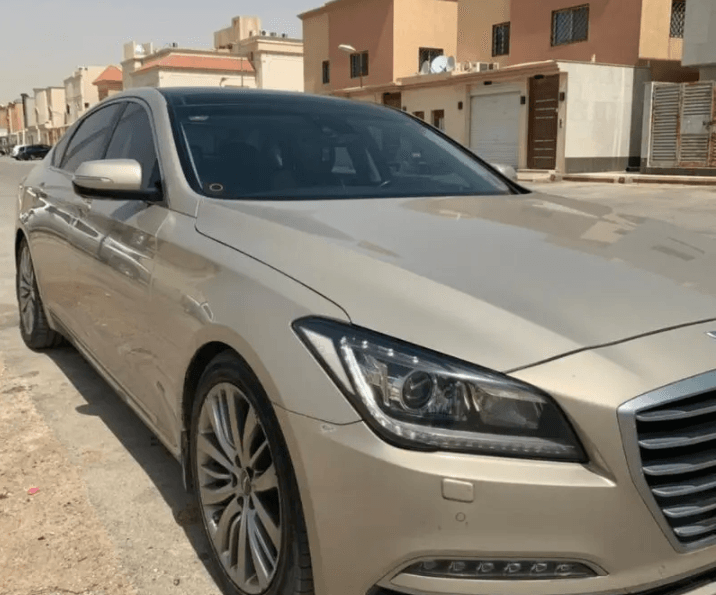 جينسس رويال 8 سلندر 2016