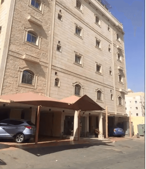 غرفتين وصاله للايجار بحي السلامة
قريب طريق المدينة
غرفتين وصاله ومطبخ وحمام
الايجار / 1.300 شهريا شامل الماء
تامين / 500