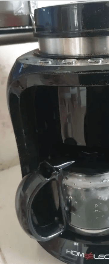 مكينه قهوه جديده استخدام مره واحده
مكينه قهوه سوداء +مطحنه في نفس الجهاز
سبب البيع.. عندي مكينه ثانيه نفس مواصفاتها
السعر 250