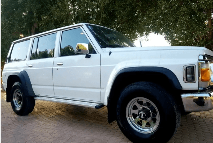 نيسان مخزن للبيع
نيسان
باترول
1997
بابين
GL
مكيفين ثلاجتين
بدي وكاله
محركاته ماشاء الله تبارك الله
كل شي شد الوكاله ولله الحمد
ماشي 85
حكومي سابق وتم ازاله اللون بالتلميع دون ضرر علي البويه الاصليه
كل...