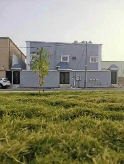 عمارة للبيع في حي شمال ال منجم
للبيع عماره دورين في حي شمال ال منجم موقع مميز جدا وهادئ وقريب من جميع الخدمات مطله على حديقة ومجمع مدارس تتكون من دور ارضي وشقتين علويه
مستقله.الدور الأرضي يتكون من مجل...
