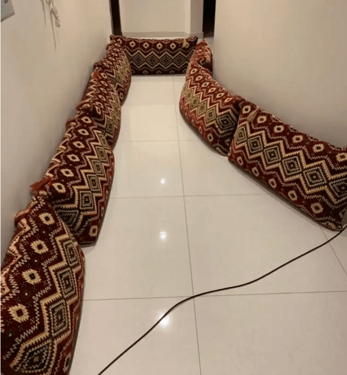 مساند ظهر مساند أرضيه عدد8 جلسة ارضيه للبيع
