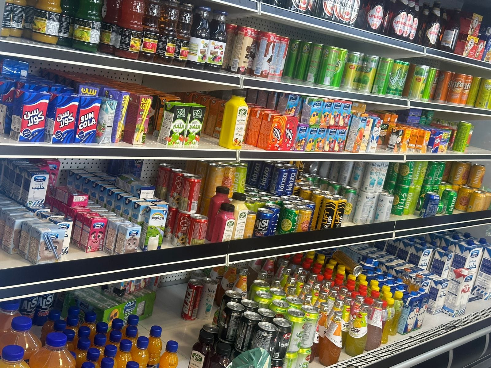 محل تموينات للتقبيل شامل البضاعة والاجهزة بجدة جي النزهة