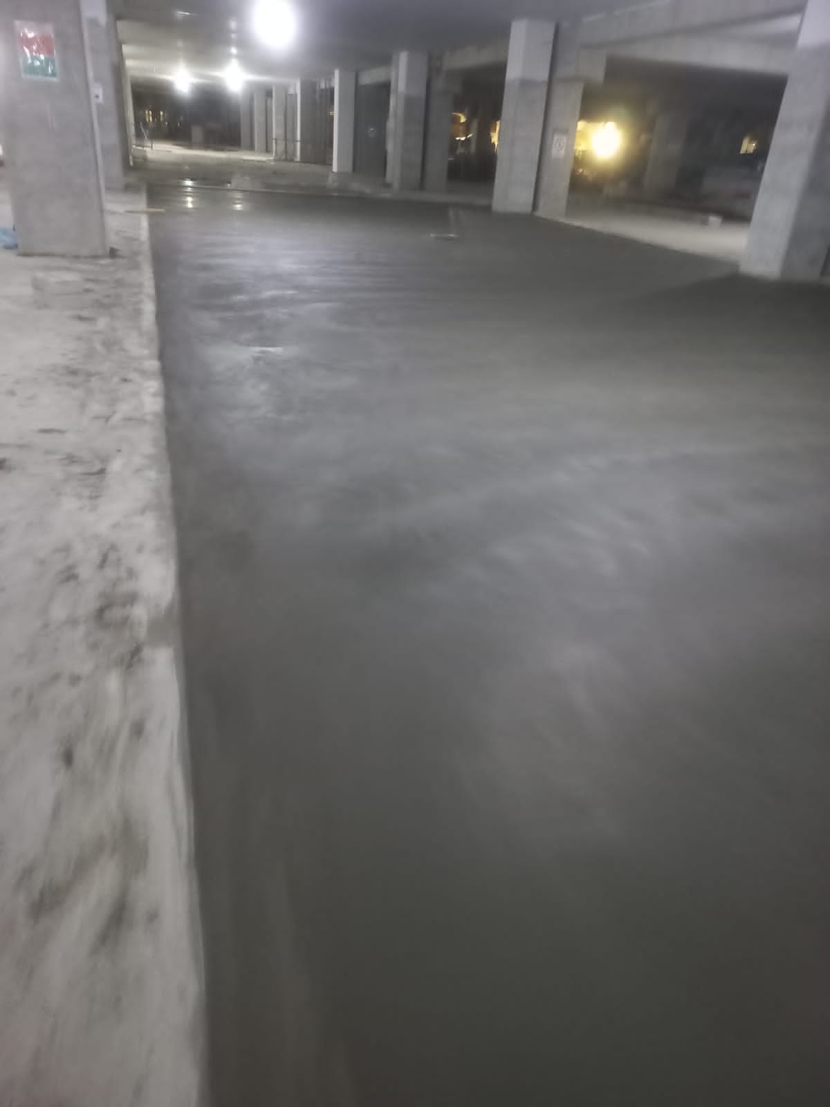 Concrete Fanishinge
